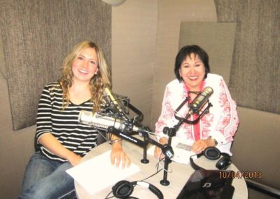 Entrevista «Terapia de la Risa», en programa de radio «Sabrosas Conversaciones» con Lulú Pedraza