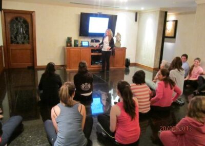 Asociación Alzheimer Mty y Particulares, «Yoga de la Risa»