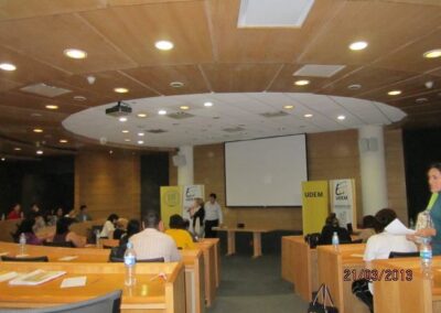 UNIVERSIDAD DE MONTERREY, «Terapia de la Risa»