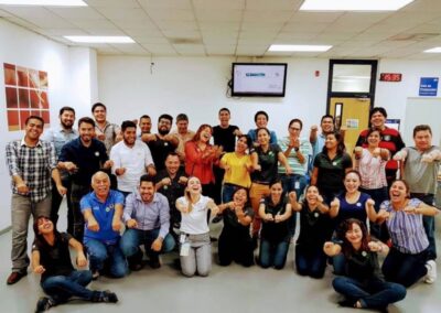 Empresa GUNTNER, «Taller de Yoga de la Risa» para empleados