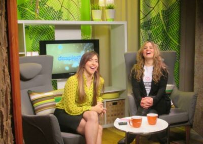 USTIN,TEXAS- Programa Despertando Austin de UNIVISIÓN, Entrevista de «Yoga de la Risa» con Cecilia Elizondo, Directora de Armonié