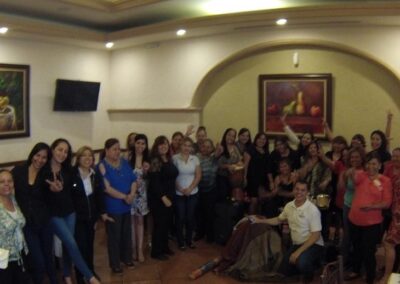 Grupo ROGA, «Taller de Musicoterapia» en Festejo Día de las Madres