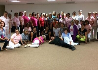 Asociación UNIDAS CONTIGO, «Taller de Yoga de la Risa» para señoras