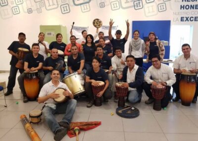 Empresa INDUSTRONIC, «Talleres de Musicoterapia con tambores» para empleados