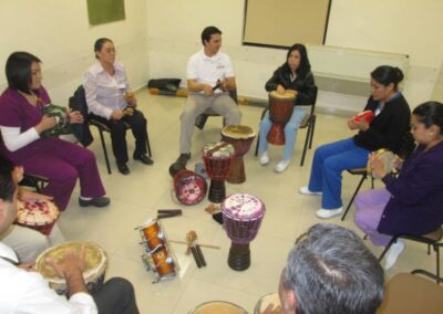 CHRISTUS MUGUERZA, «Musicoterapia con Percusiones»