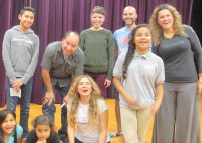 AUSTIN, TEXAS / Taller de YOGA DE LA RISA en Museo MACC