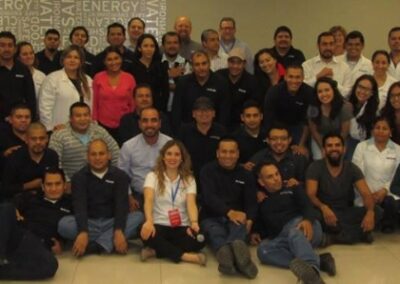 Empresa ECOLAB, «Taller de YOGA DE LA RISA» para empleados