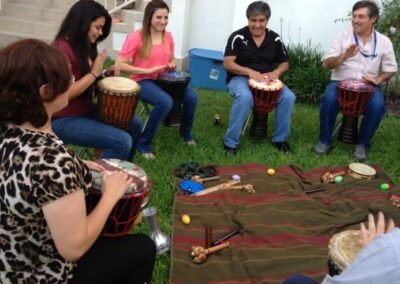 Sesión de «MUSICOTERAPIA con PERCUSIONES», Corporativo TEC de Monterrey