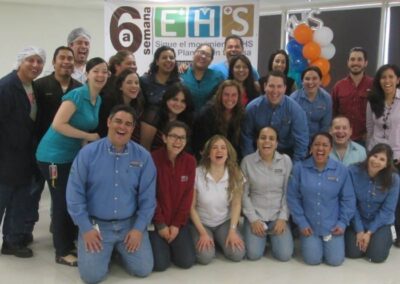 Empresa HERSHEY´S, «Yoga de la Risa» en Semana de la Salud